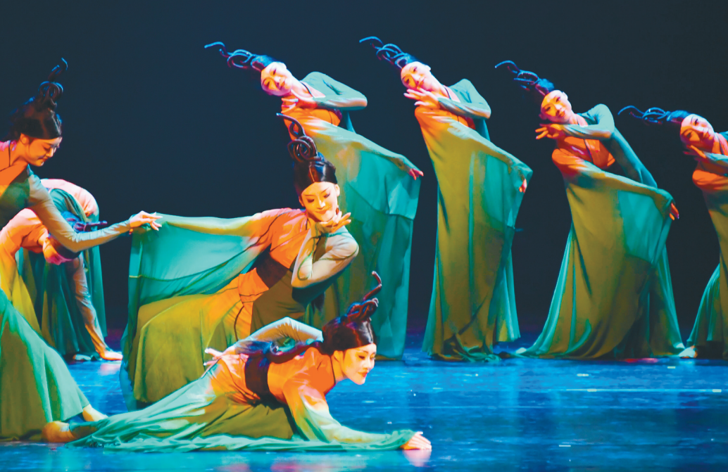 第十三届中国舞蹈"荷花奖"古典舞评奖在沈阳圆满落幕-东北新闻网