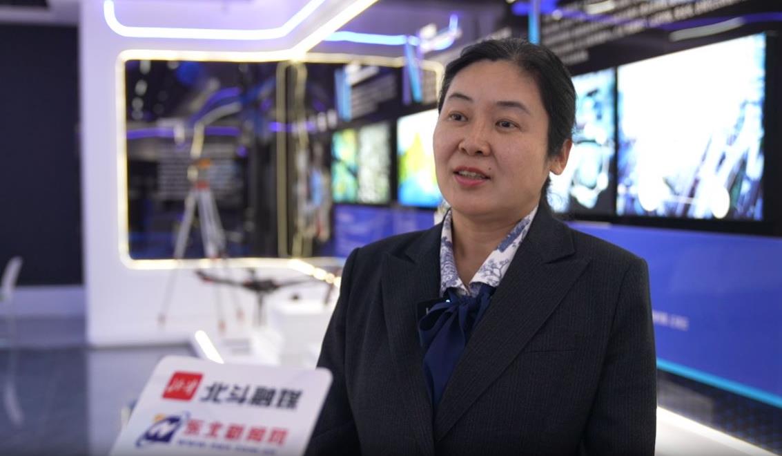 迎接省两会·委员风采丨刘莉萍：顺势而上，为辽宁智能网联汽车大平台添砖加瓦