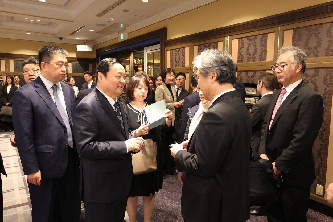 郝鹏率辽宁省友好经贸代表团在日本访问