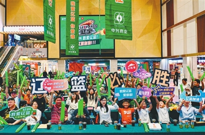 张文魁摄夜幕低垂,华灯初上,5月20日晚的沈阳城,再被辽宁男篮cba总