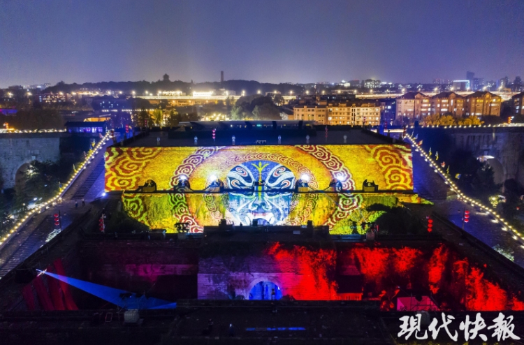 文化中国行650岁南京“明”城墙变“民”城墙