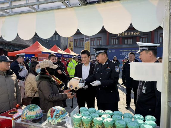 pa_10100000000043165_85106F27-1EEB-4274-9753-B2768A1CE262_1707x1280_mo_