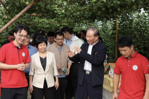 11f39a4183f998256d83be627eb7bc0