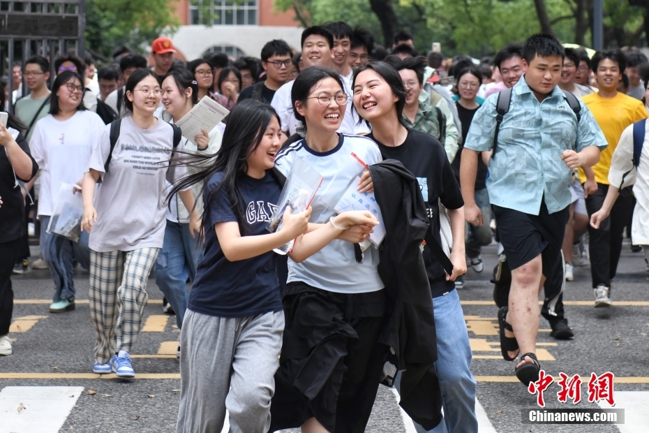 全国部分地区高考结束