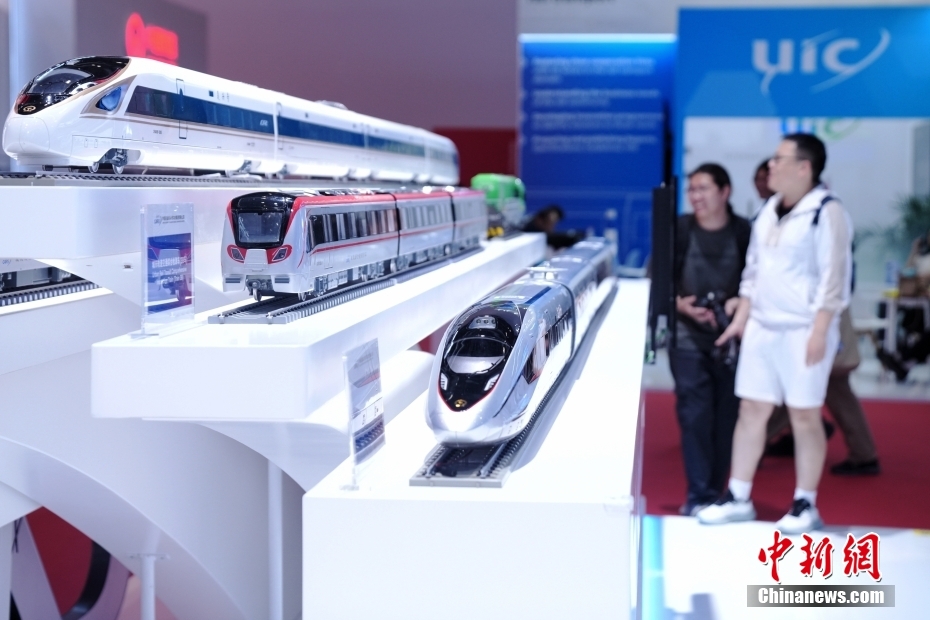 世界高速铁路大会展现中国铁路综合实力