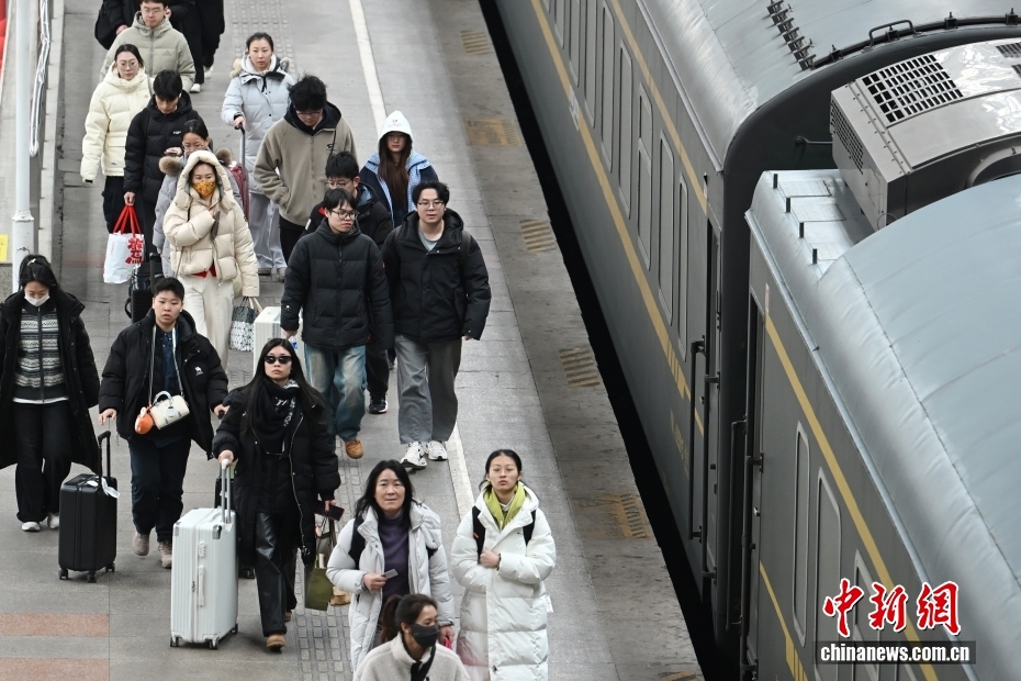 2026年中国春运将启 全社会跨区域人员流动量预计将达95亿人次