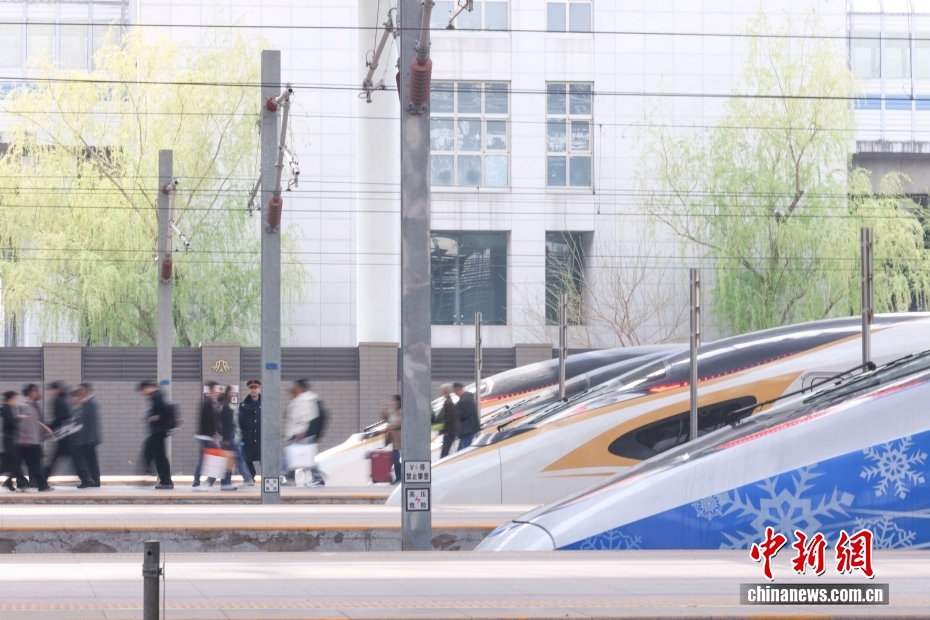 全国铁路清明假期运输启动 预计发送旅客9050万人次