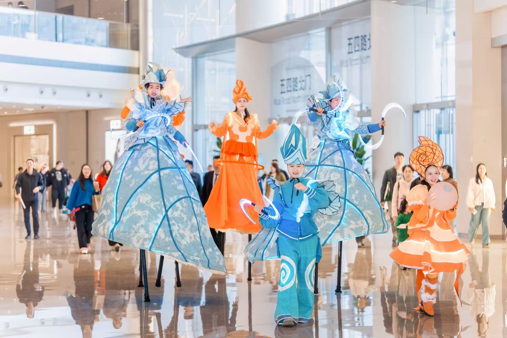 大连恒隆广场&ldquo;怦然春动&rdquo;春日盛宴 乌镇戏剧节原班演出团队呈现全新剧目东北首演