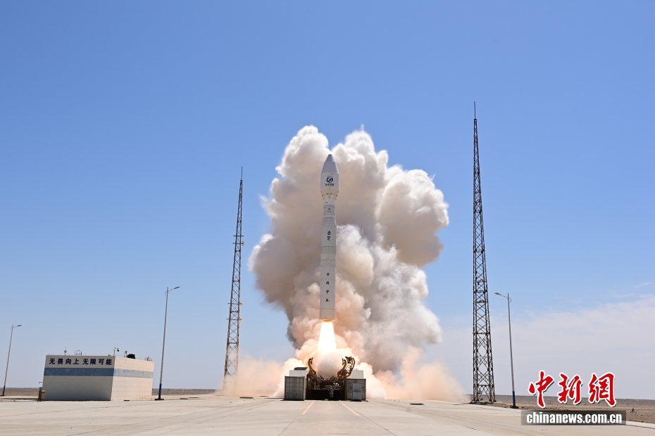 我国成功发射吉星高分07C04星等8颗卫星