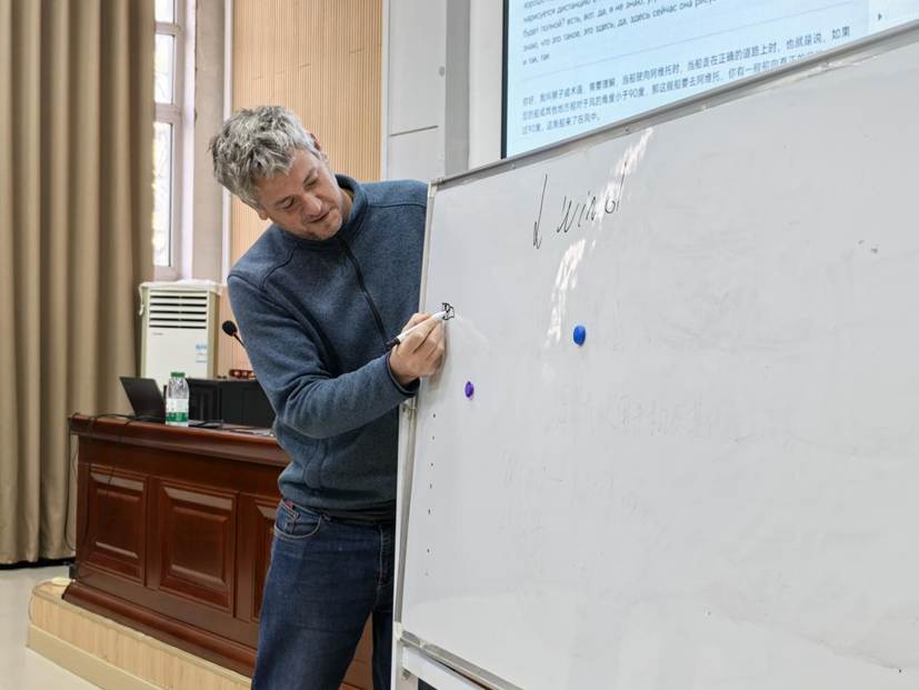 81f2e2f77b46443e5740bdc92eecb17b