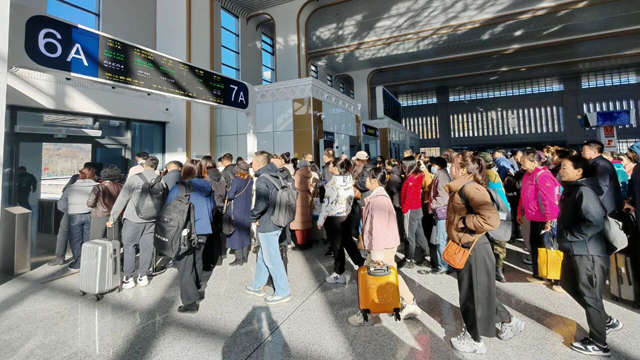 抚顺：高铁开通运营“满月” 便捷服务与 “无缝衔接” 获市民点赞